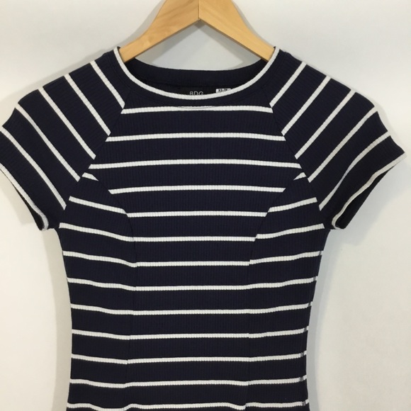 UO BDG Striped Fit And Flare Ribbed Dress - Picture 6 of 7